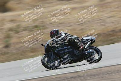 media/Apr-20-2025-AHRMA (Sun) [[393a79c373]]/Race/Group 10/Turn 4b/